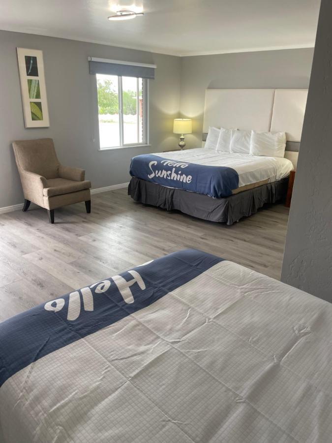 Sunglow Motel Bicknell Εξωτερικό φωτογραφία