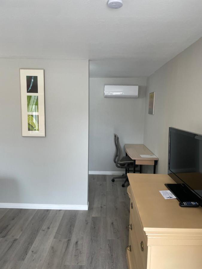 Sunglow Motel Bicknell Εξωτερικό φωτογραφία