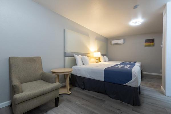 Sunglow Motel Bicknell Εξωτερικό φωτογραφία